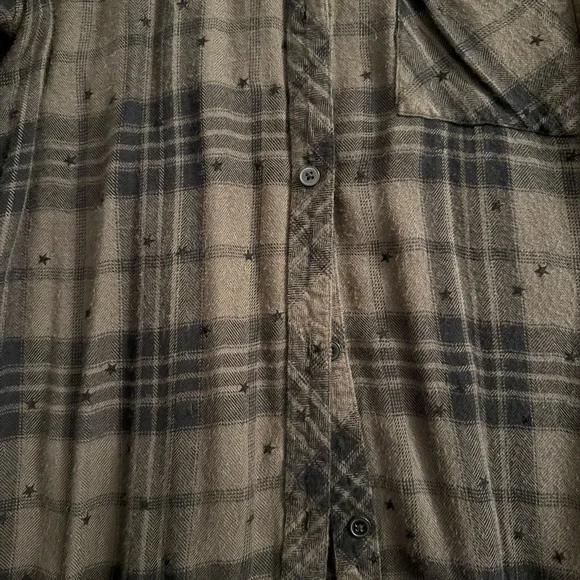 Adorable green plaid Rails flannel with stars Medium - Picture 4 of 4